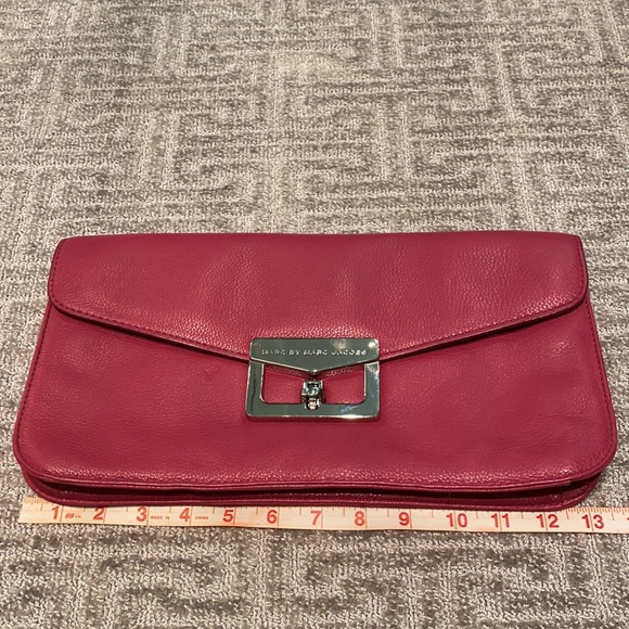 Marc by Marc Jacobs large clutch - Picture 8 of 9